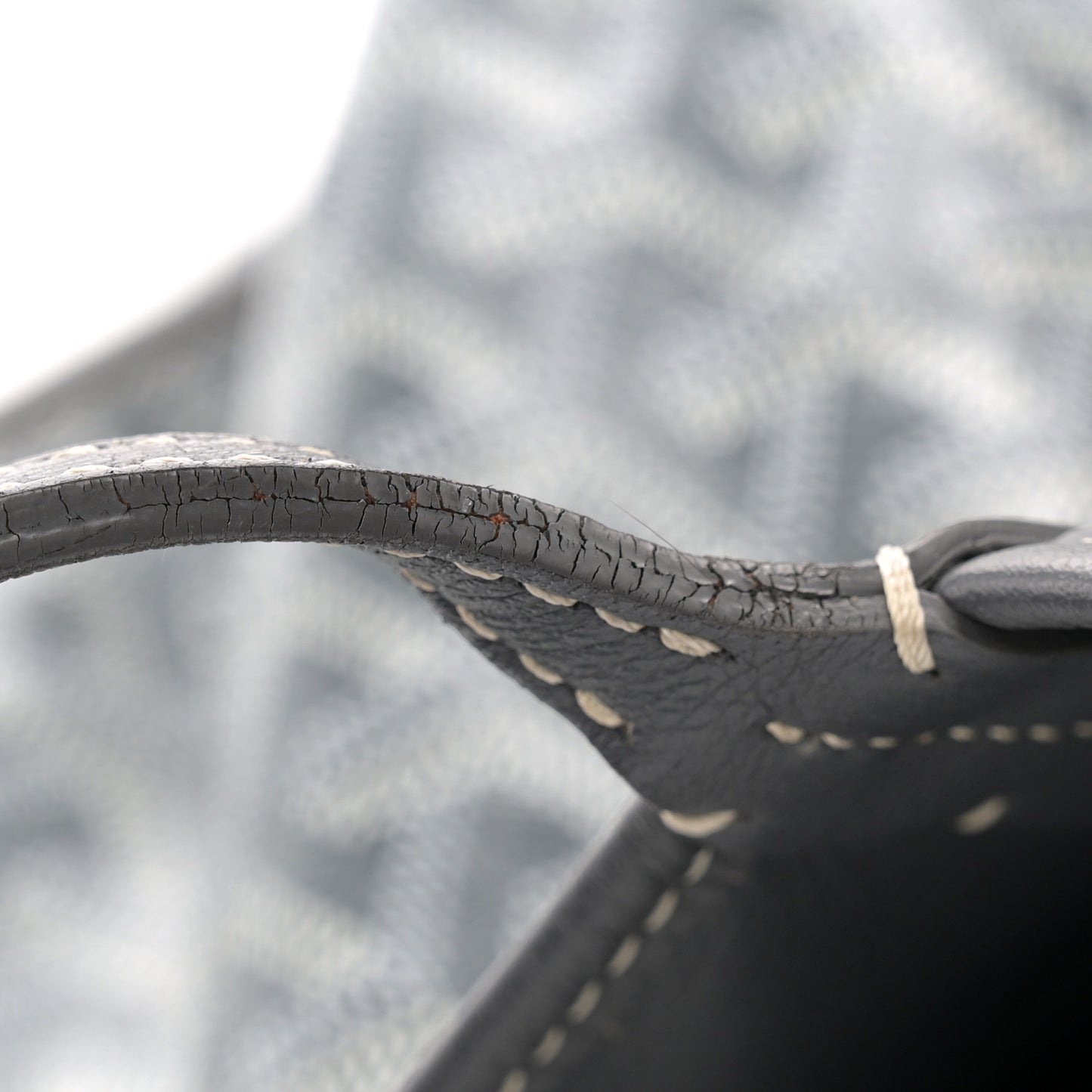 Goyardine Reversible Anjou GM Grey