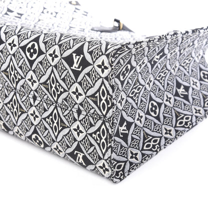 Louis Vuitton Jacquard Since 1854 Onthego GM Grey 8 of 9