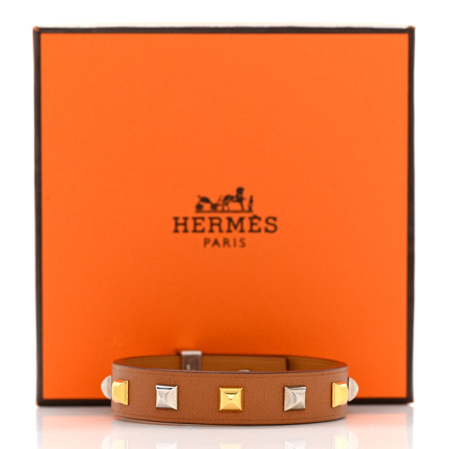 Swift Mini Dog Square Studded Bracelet T2 Gold