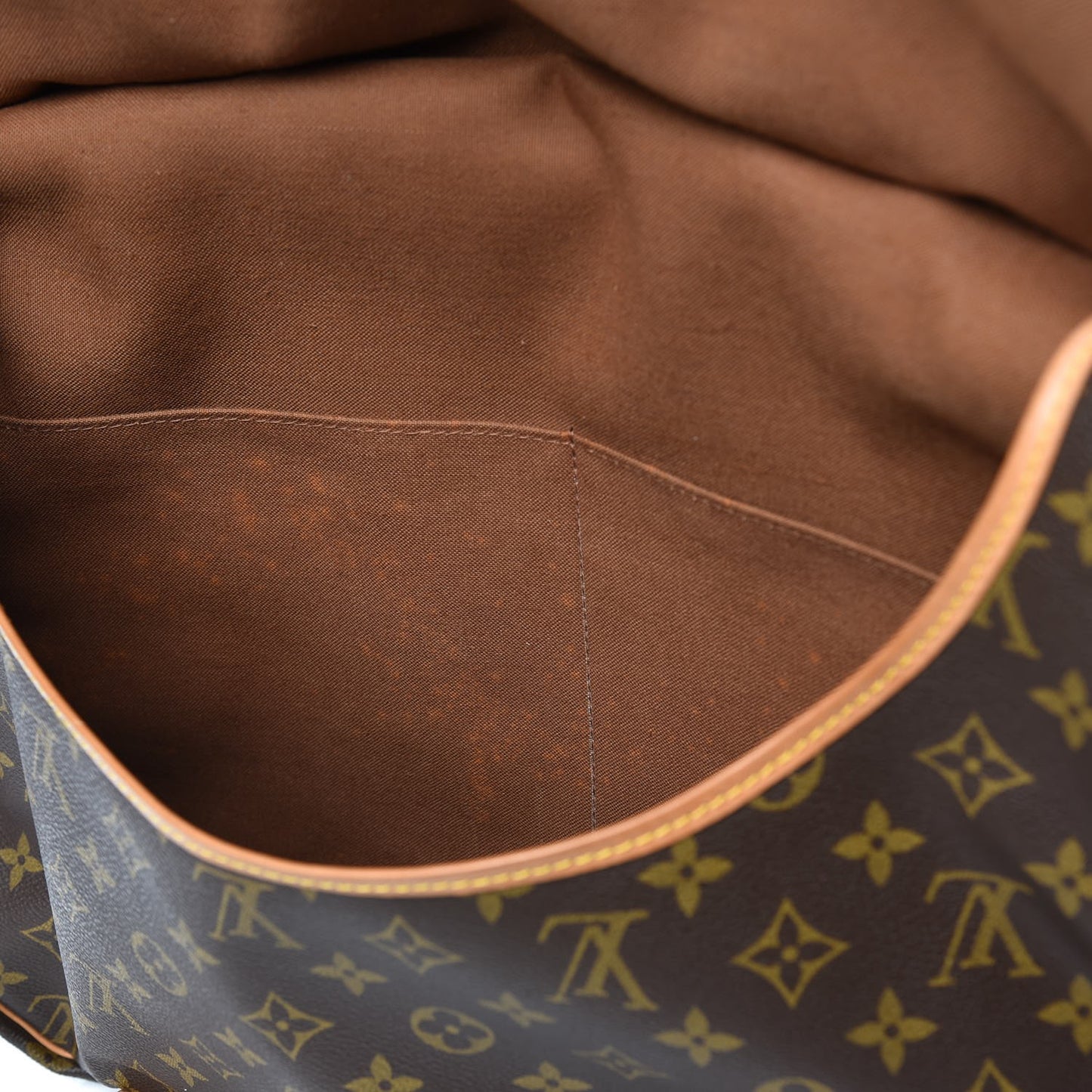 Monogram Saumur 43