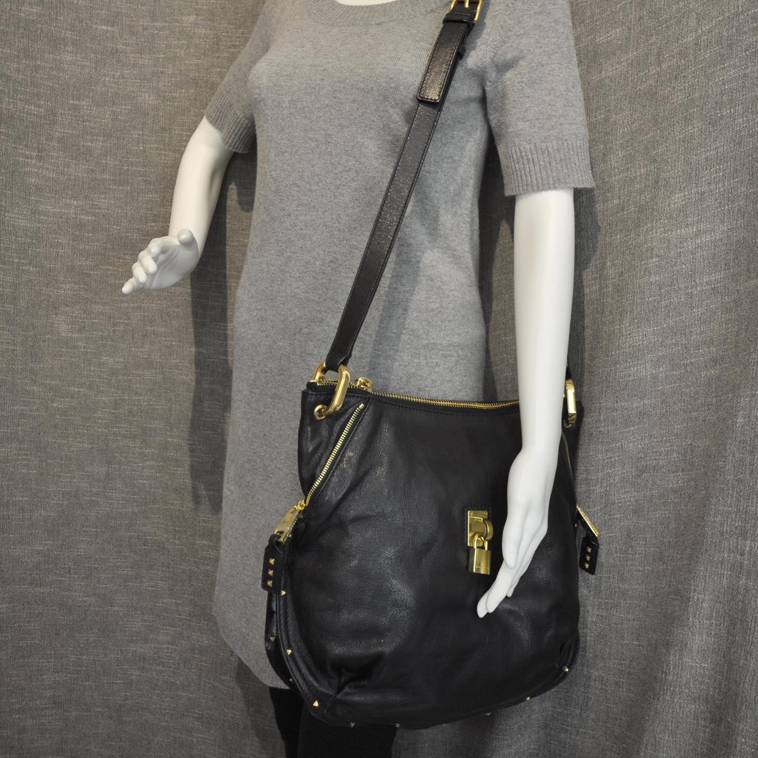 Marc Jacobs Leather Angie Crossbody Bag Black 2 of 9