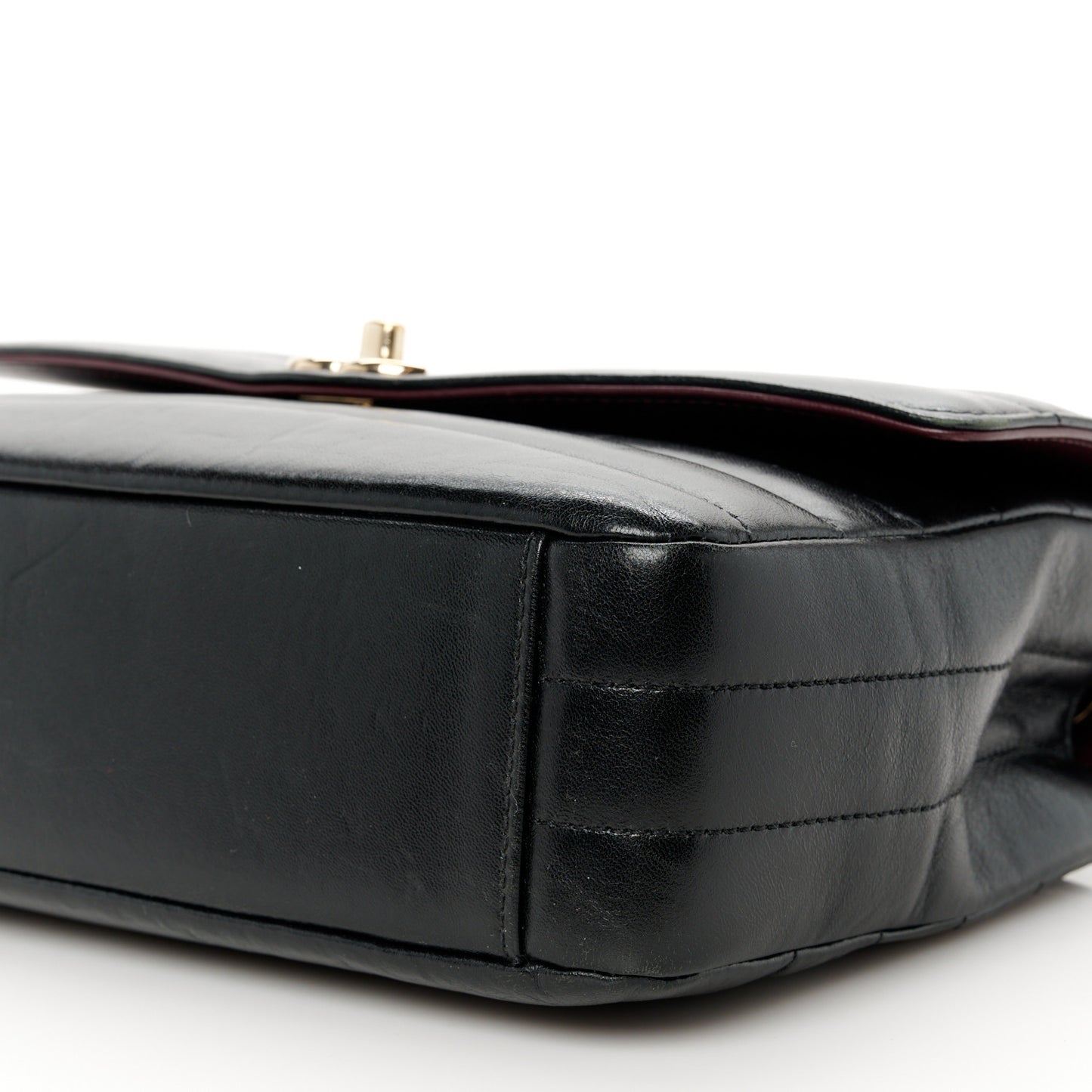 Shiny Lambskin Chevron Quilted Miroir Black