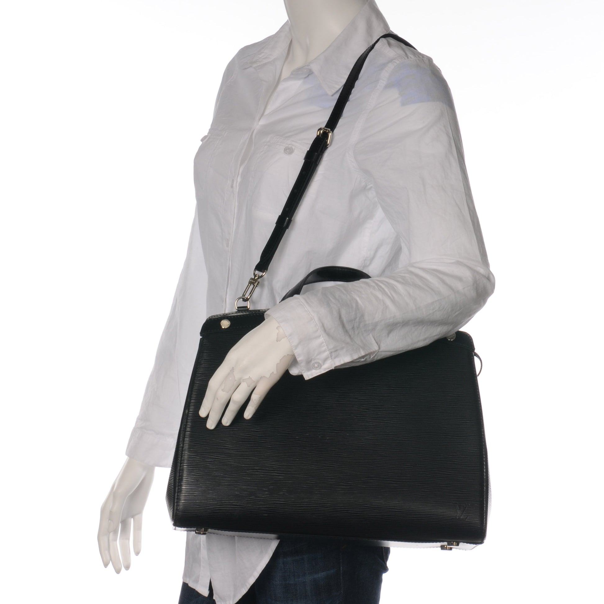 Louis Vuitton Epi Brea MM Black 2 of 7