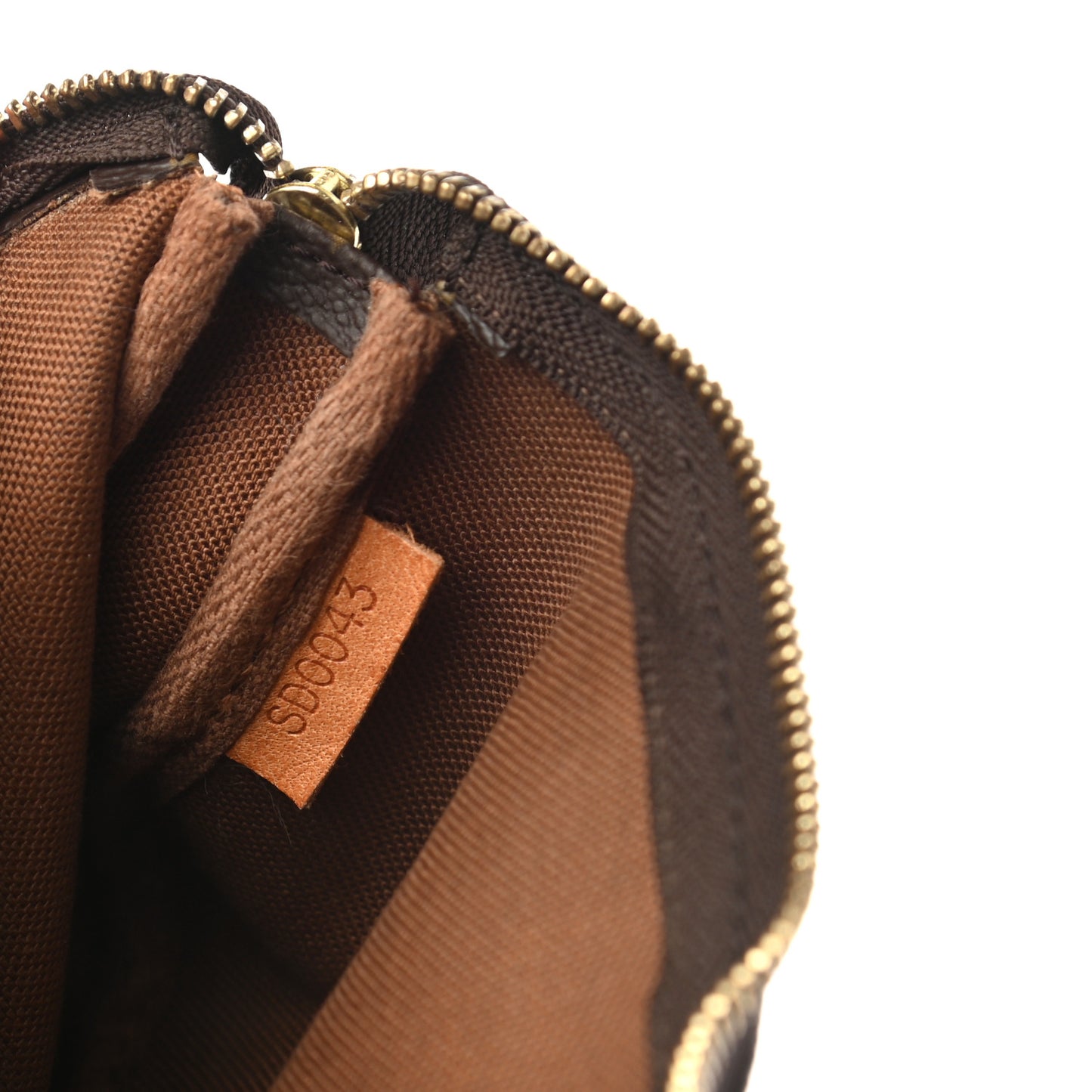 Monogram Petit Bucket Pouch