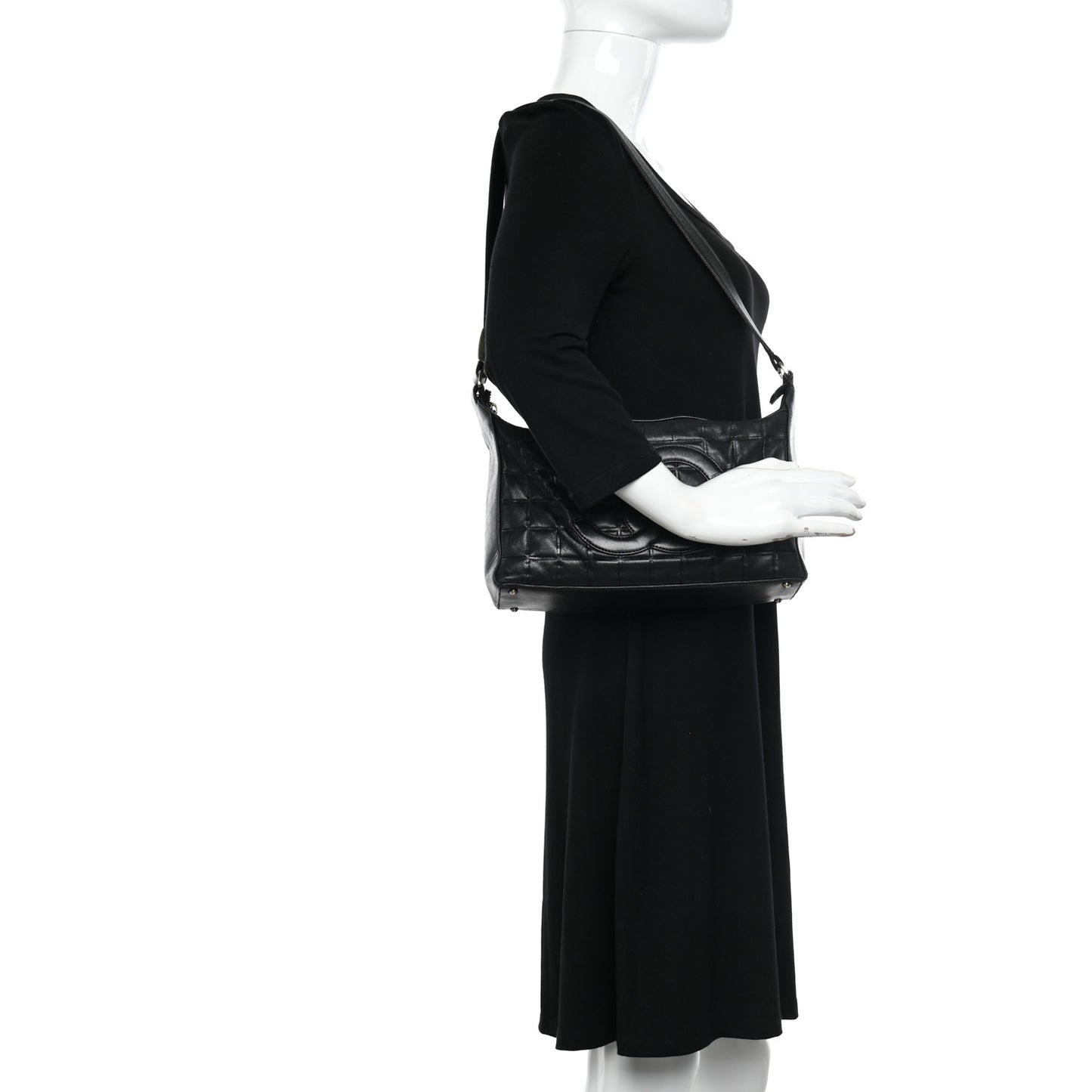 Lambskin Quilted Medium Chocolate Bar Shoulder Bag Black
