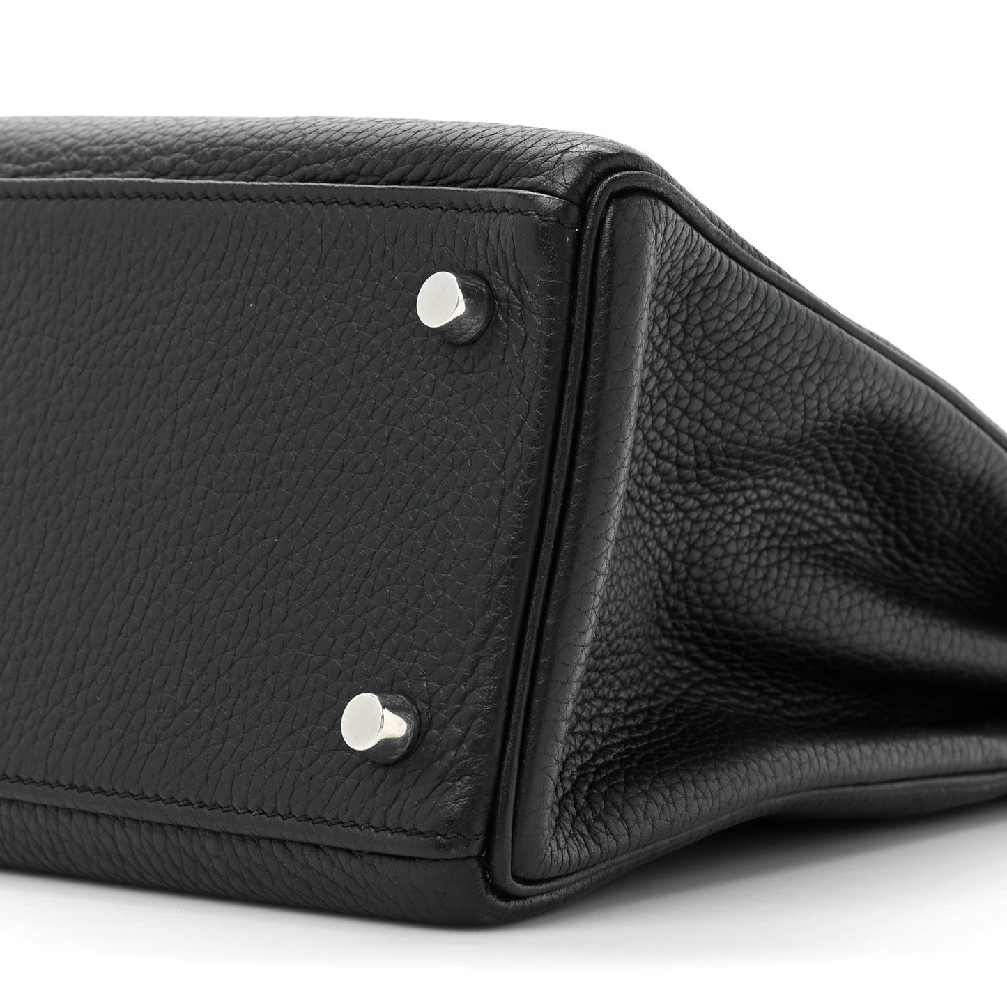 Taurillon Clemence Kelly Retourne 28 Black