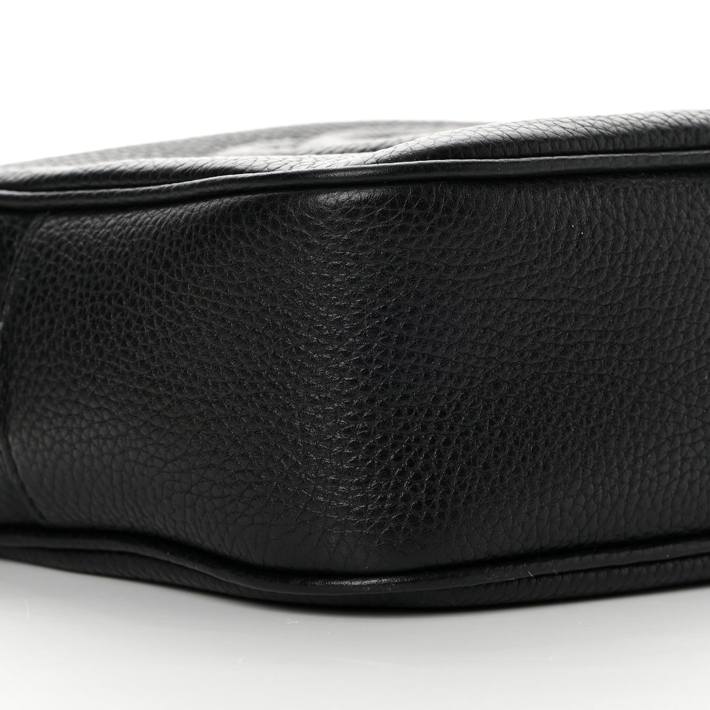 Pebbled Calfskin Small Soho Disco Bag Black