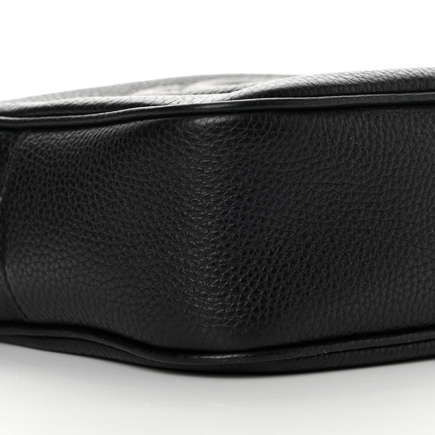 Gucci Pebbled Calfskin Small Soho Disco Bag Black 9 of 13