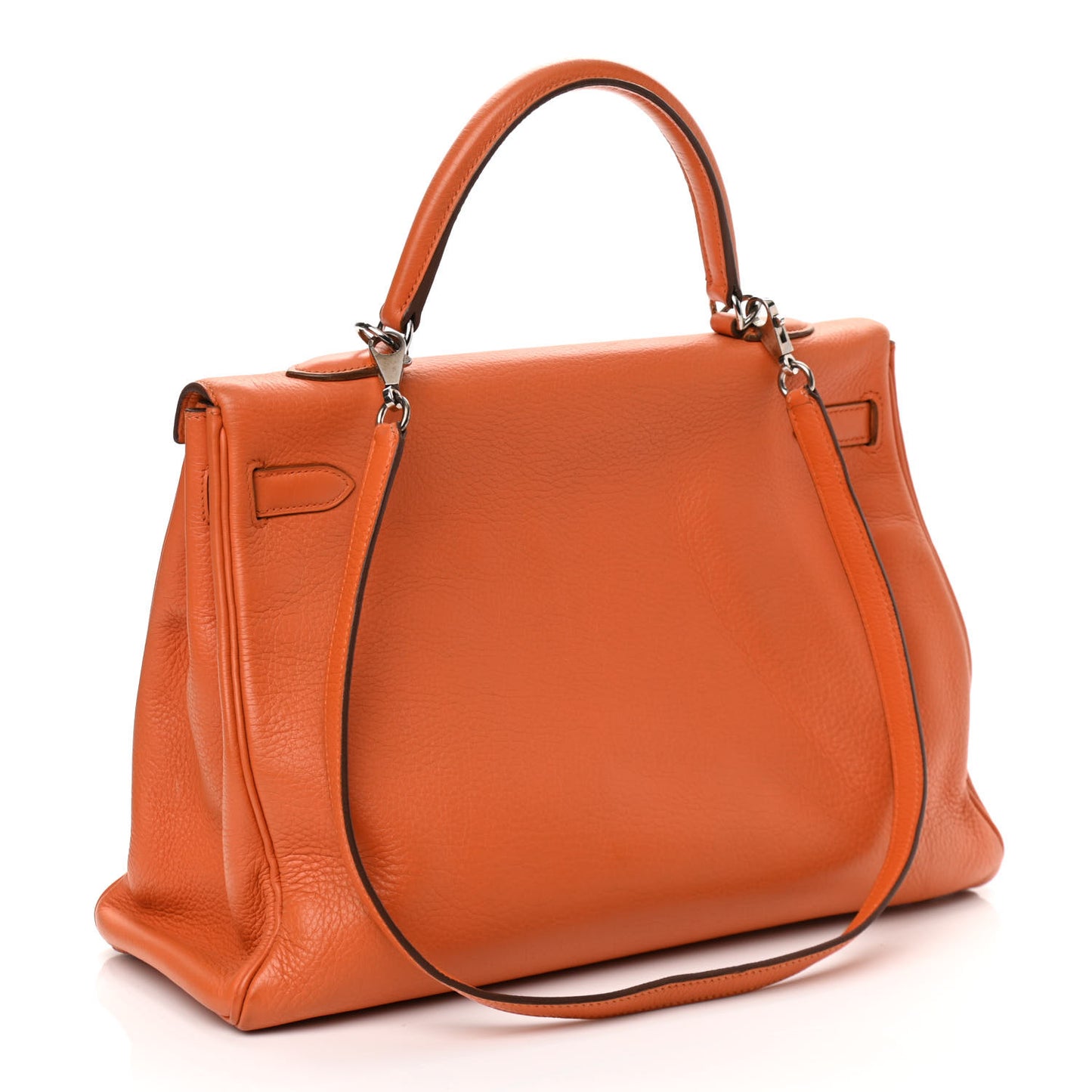 Togo Kelly Retourne 35 Orange