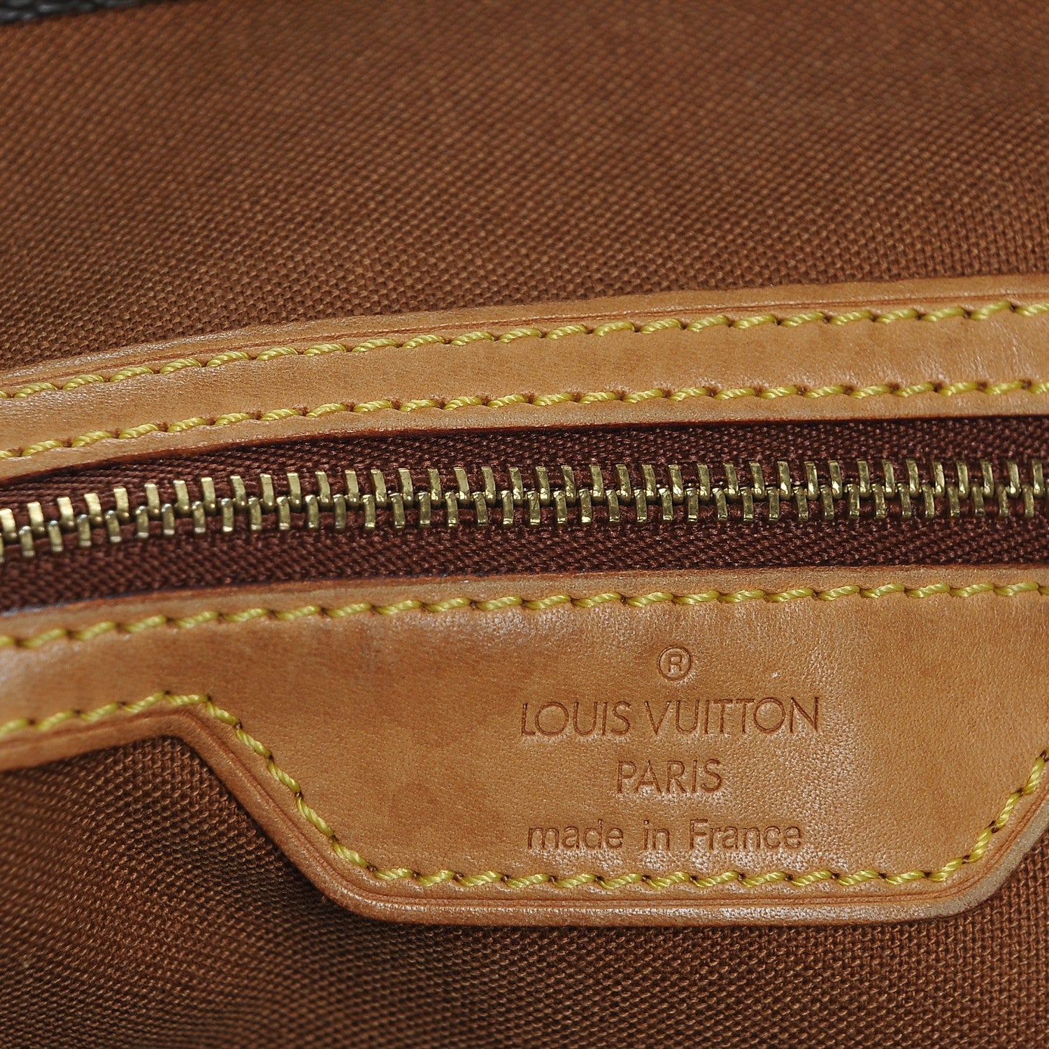 Louis Vuitton Monogram Cabas Mezzo 6 of 10