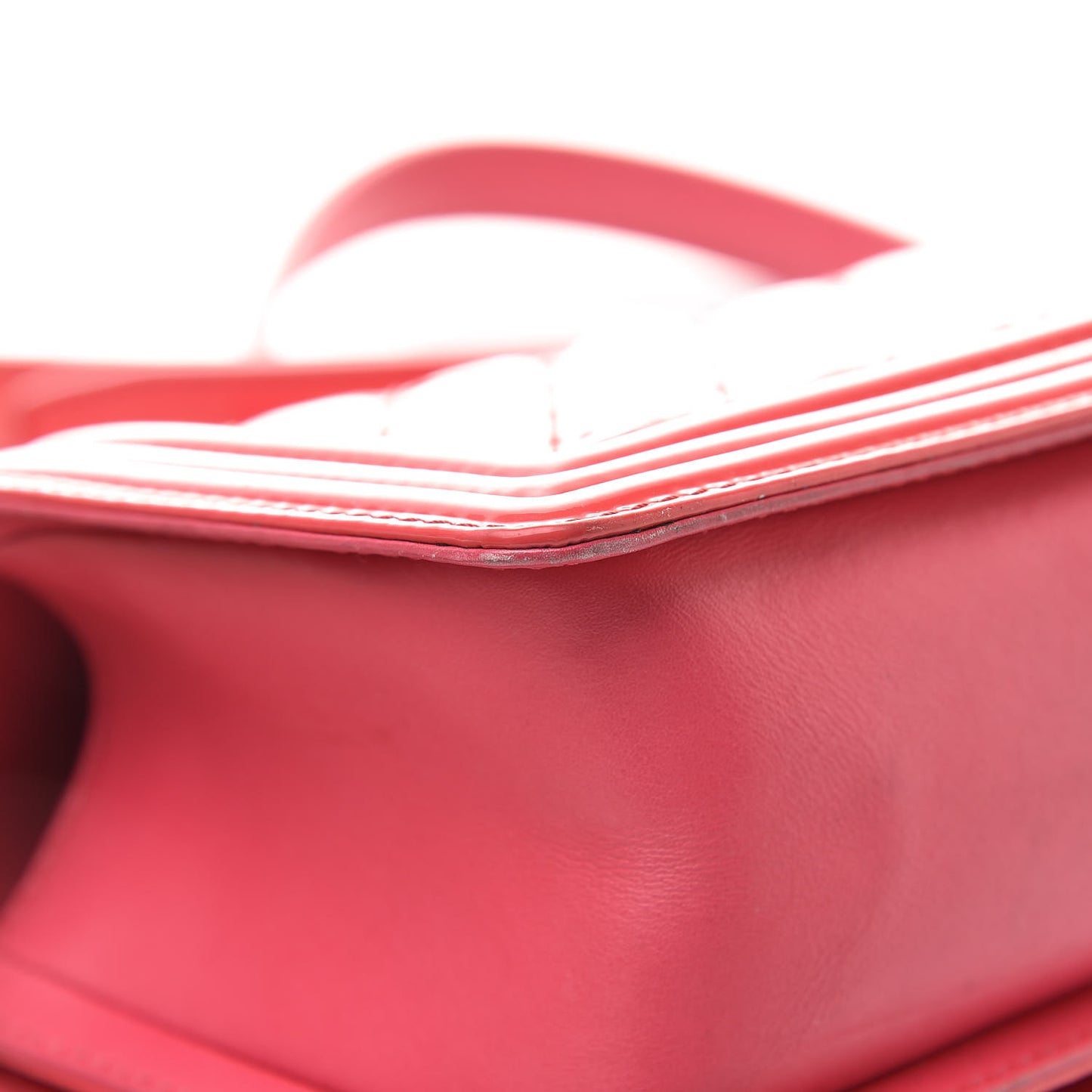 Patent Calfskin Enamel Quilted Medium Boy Flap Dark Pink