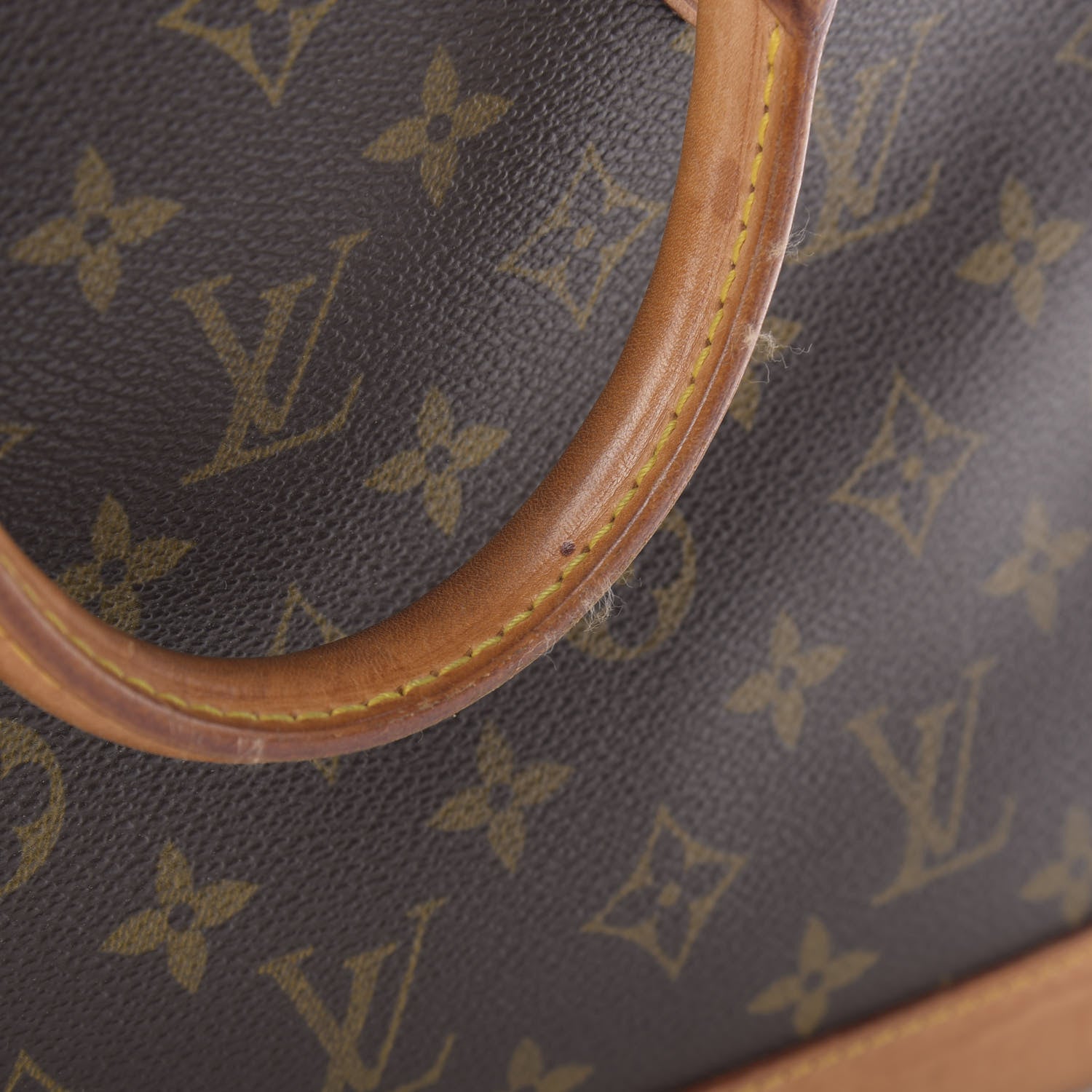Louis Vuitton Monogram Alma PM 19 of 20
