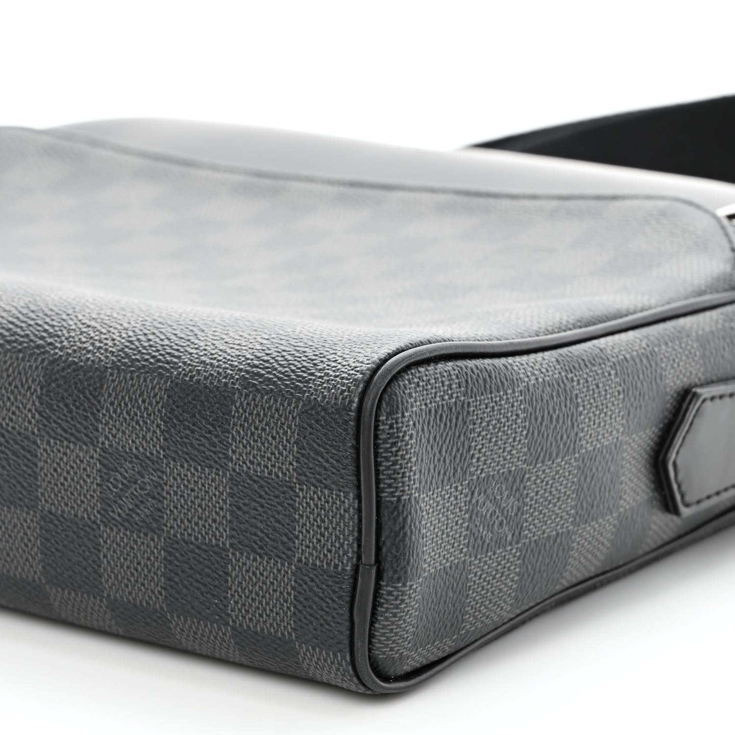 Louis Vuitton Damier Graphite Dayton Reporter PM 9 of 10