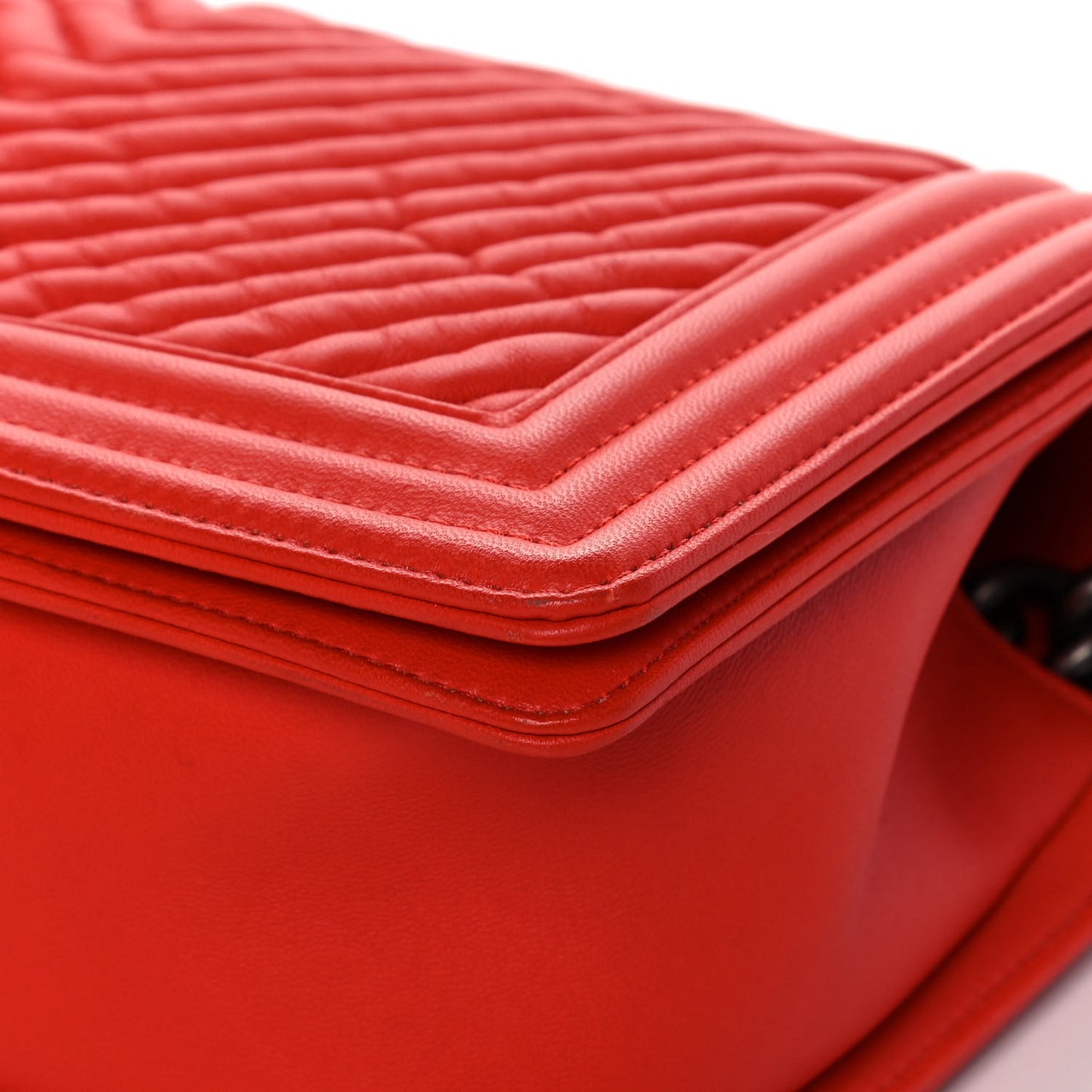 Wrinkled Lambskin Chevron Quilted Medium Boy Flap Orange