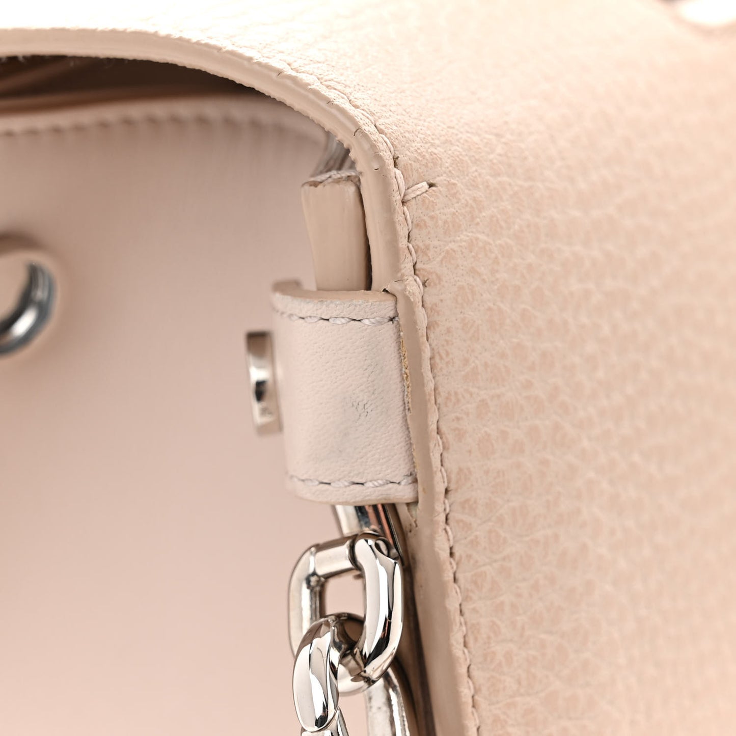 Grained Calfskin Medium Diorever Flap Tapioca