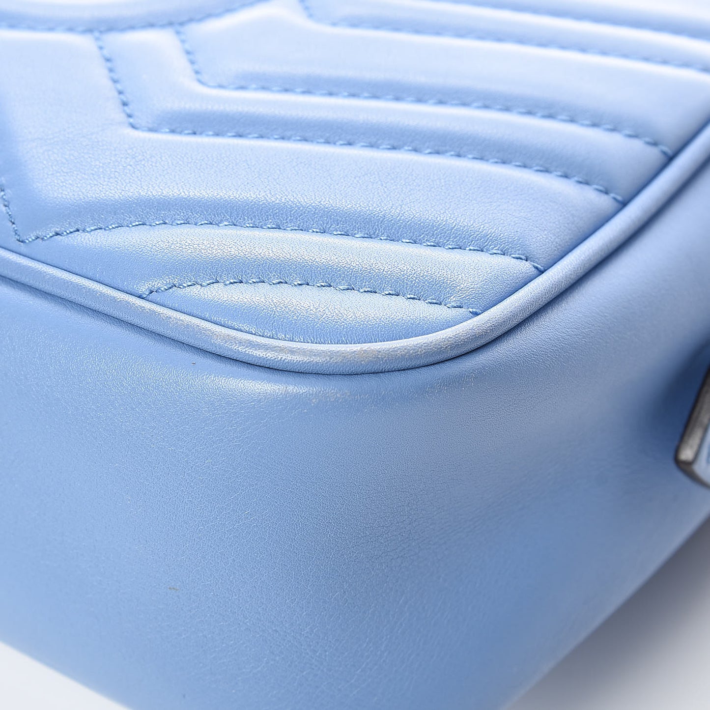 Calfskin Matelasse Small GG Marmont Chain Shoulder Bag Clear Sky Blue