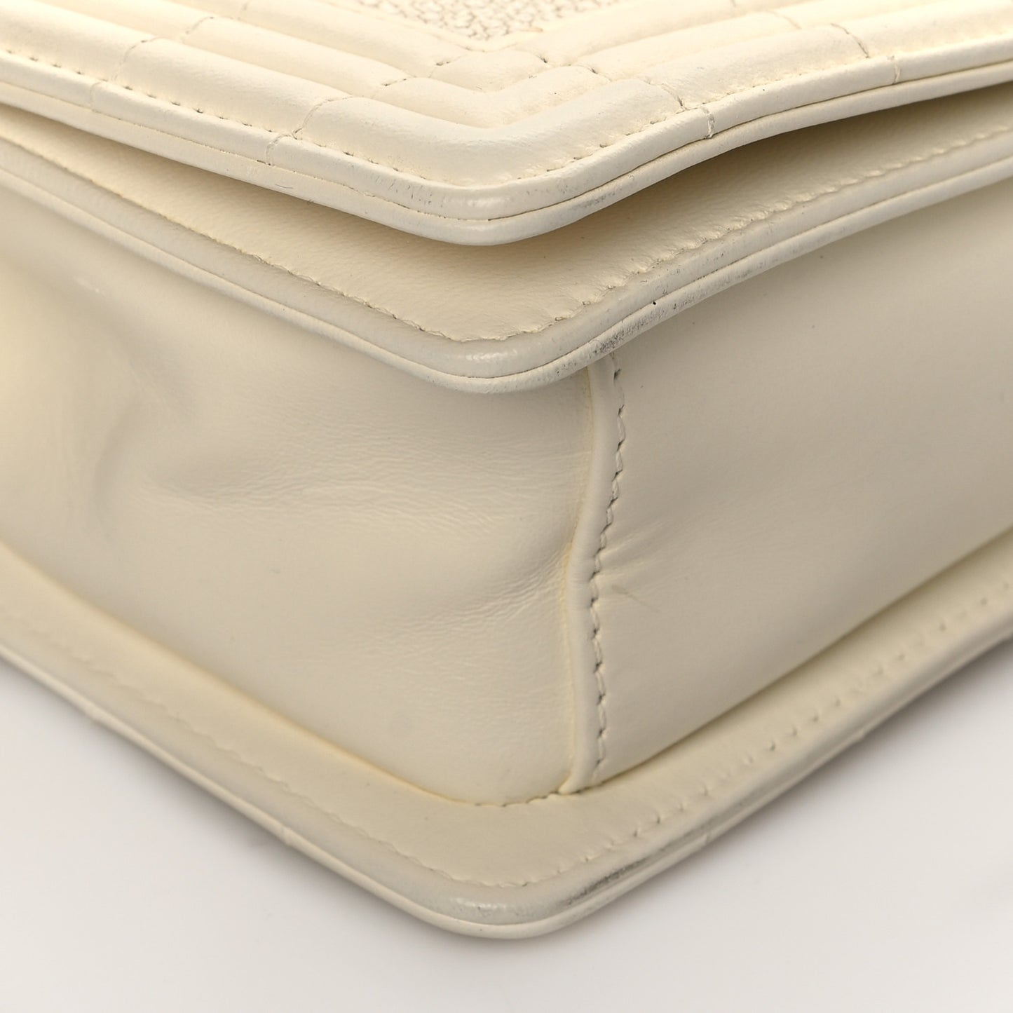 Galuchat Stingray Medium Boy Flap Ivory