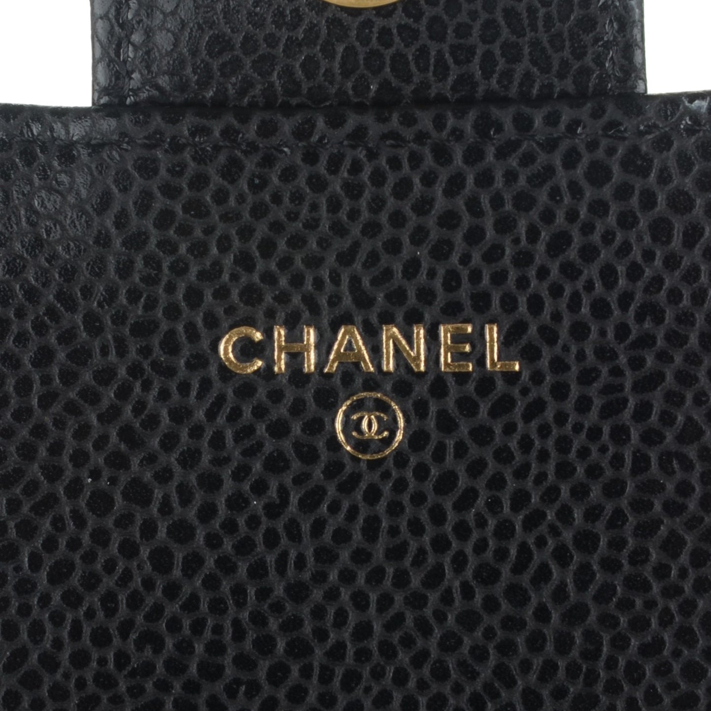 Caviar Quilted Wallet On Removable Chain Black