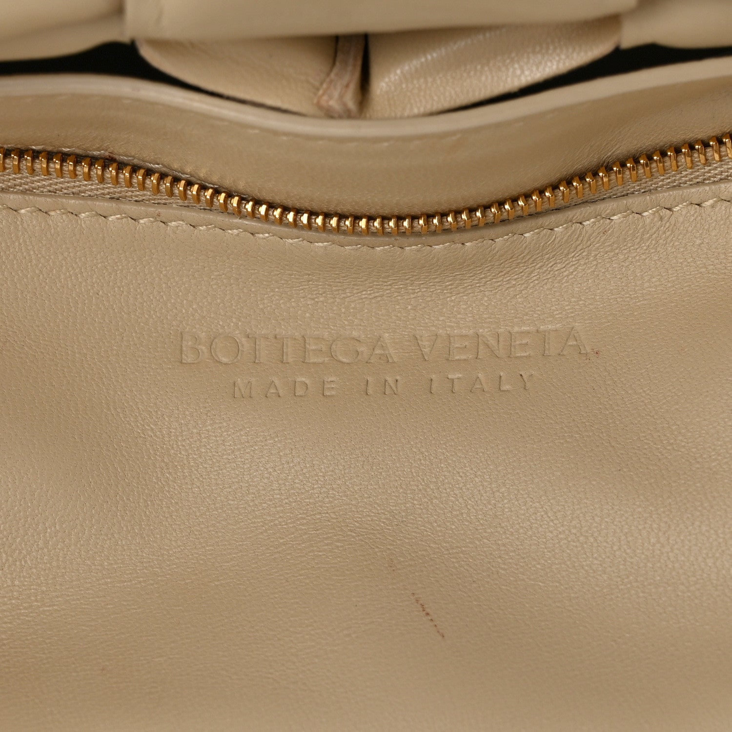Bottega Veneta Nappa Maxi Intrecciato Padded Cassette Crossbody Bag Porridge 6 of 15