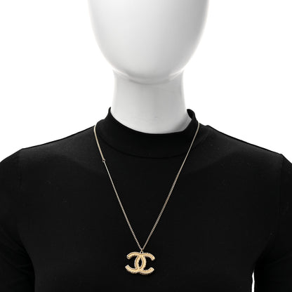 Chanel Crystal Enamel CC Reversible Pendant Necklace Gold 3 of 4