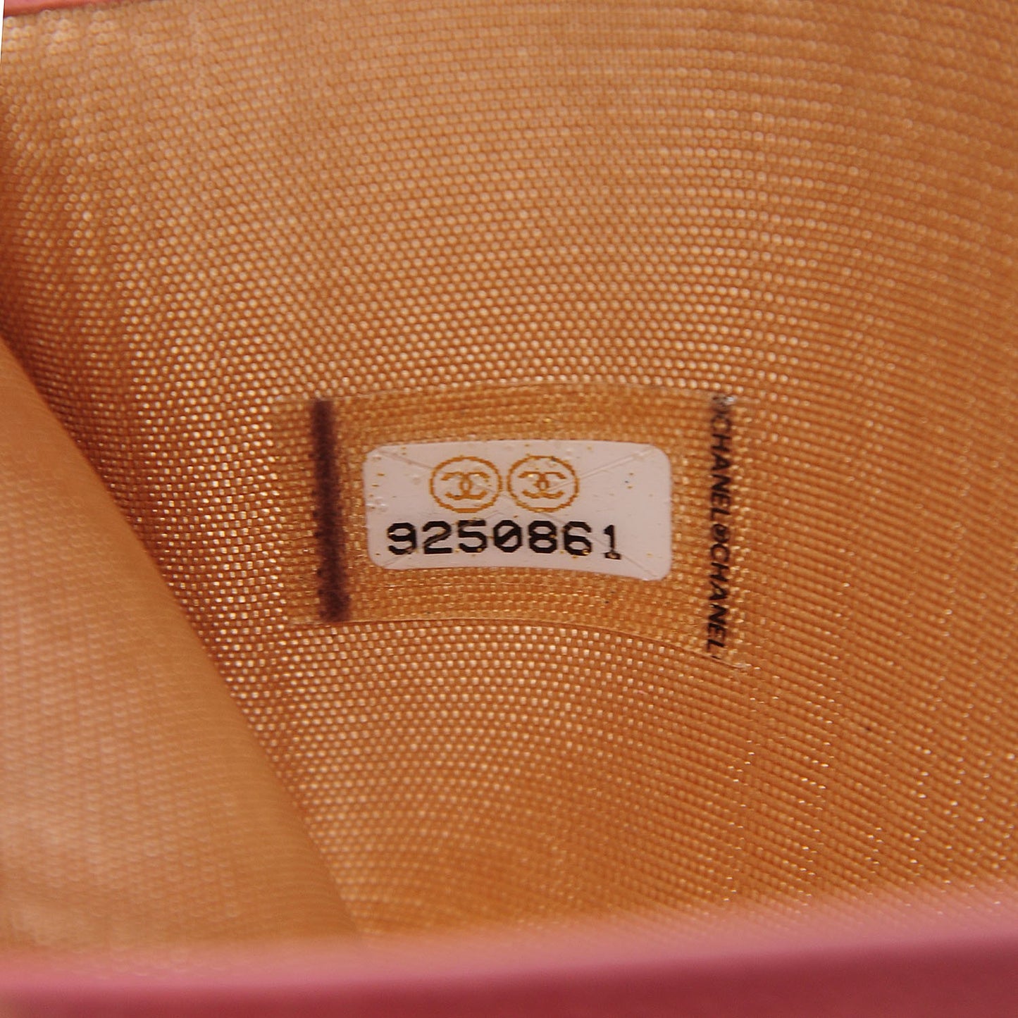 Grained Calfskin CC Button Yen Wallet Pink