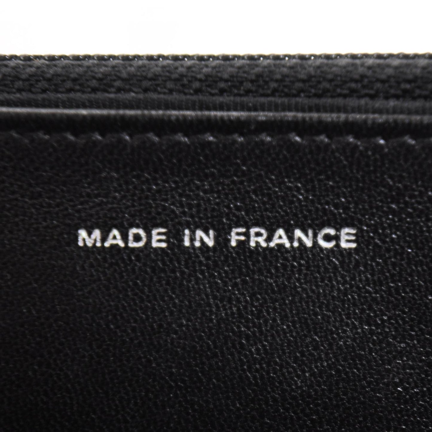Patent Quilted Wallet On Chain WOC Black SHW