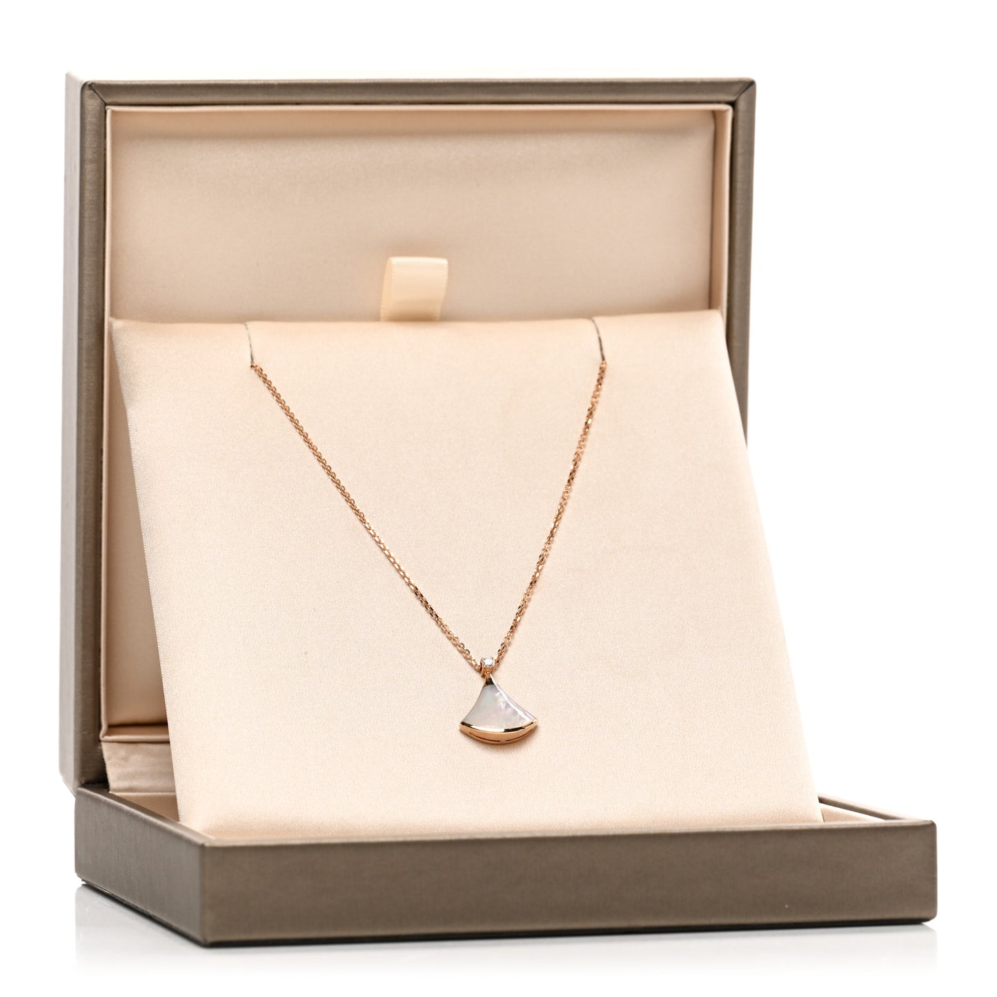 18K Rose Gold Diamond Mother of Pearl Small Divas' Dream Pendant Necklace