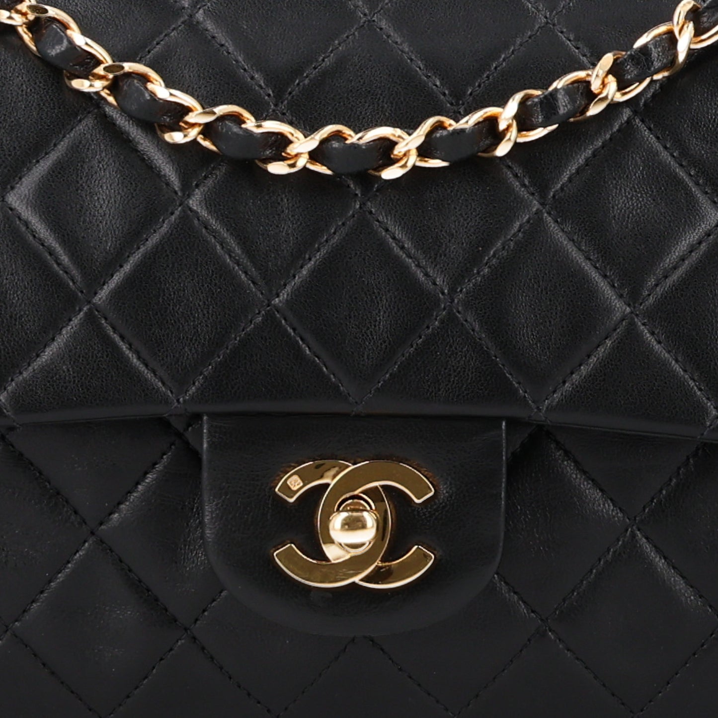 Lambskin Quilted Medium Double Flap Black