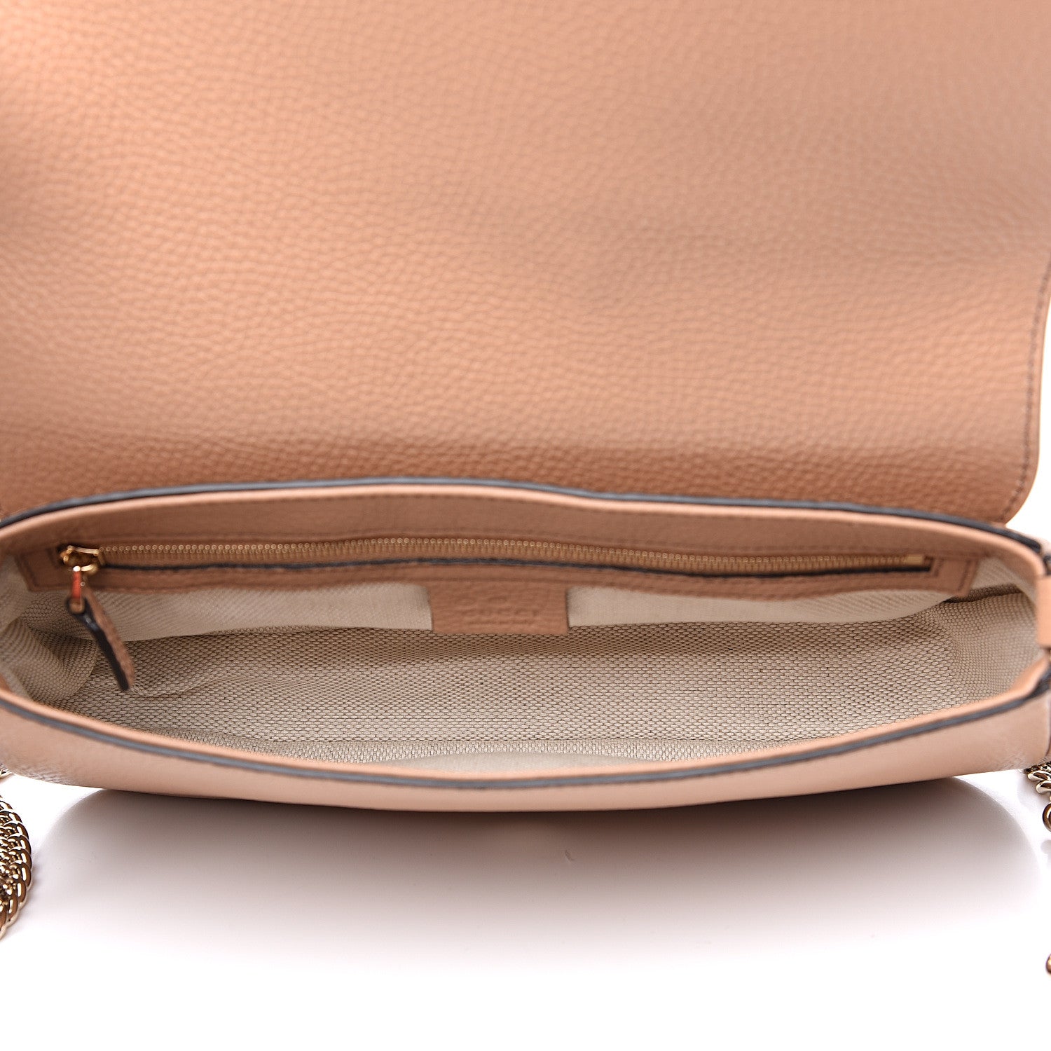 Gucci Pebbled Calfskin Medium Soho Flap Crossbody Camelia 4 of 9