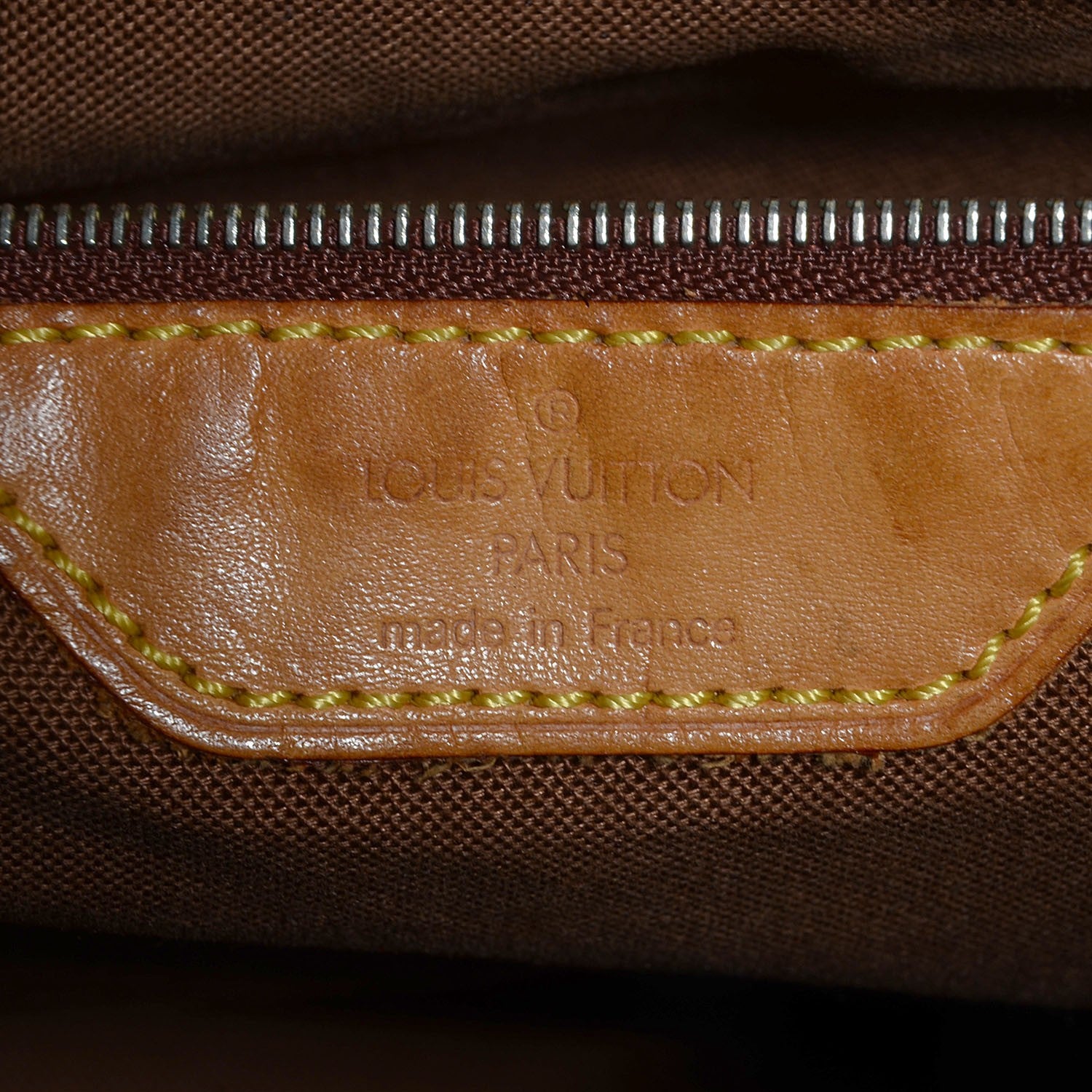 Louis Vuitton Monogram Cabas Mezzo 7 of 7