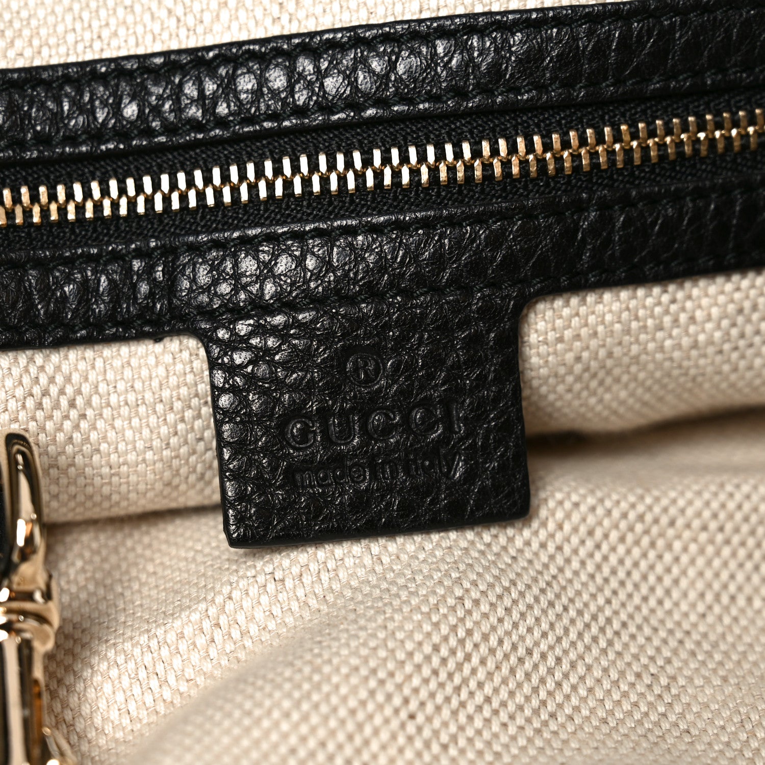 Gucci Pebbled Calfskin Large Soho Shoulder Bag Black 6 of 11