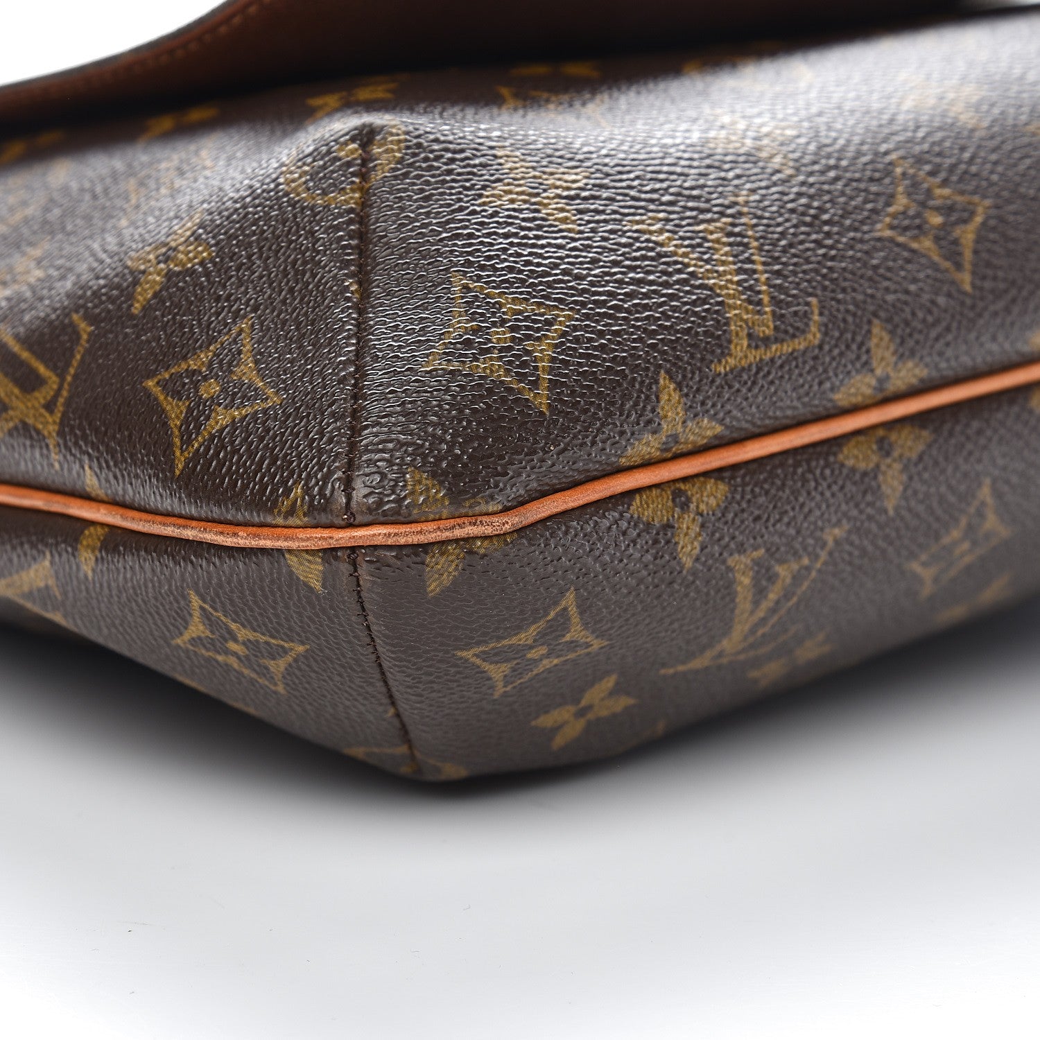 Louis Vuitton Monogram Musette GM 9 of 11