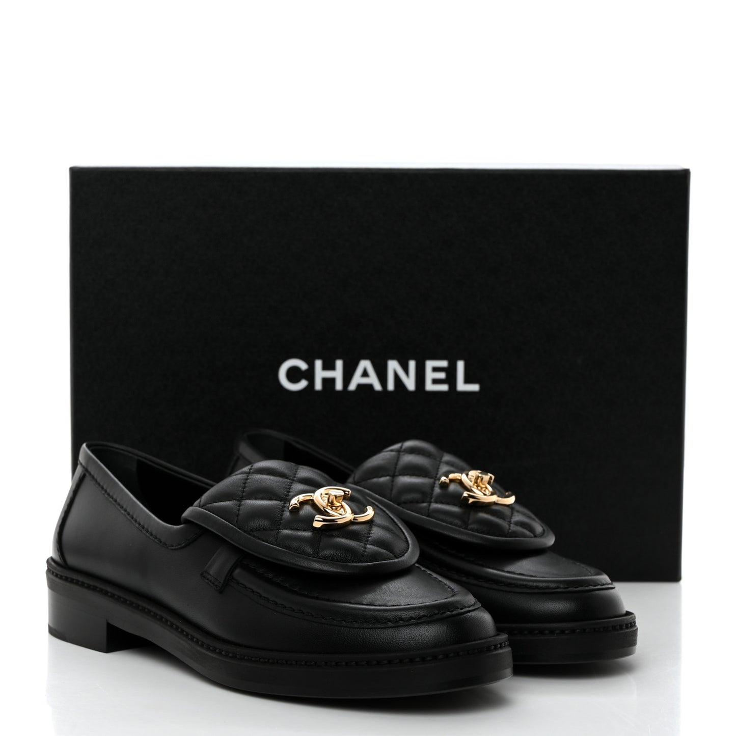 Lambskin Quilted CC Turnlock Loafers 36 Black
