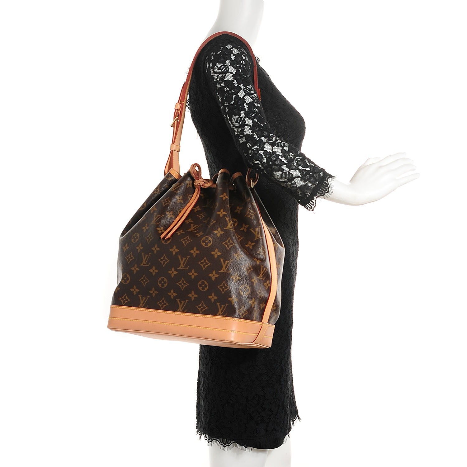 Louis Vuitton Monogram Noe 2 of 8
