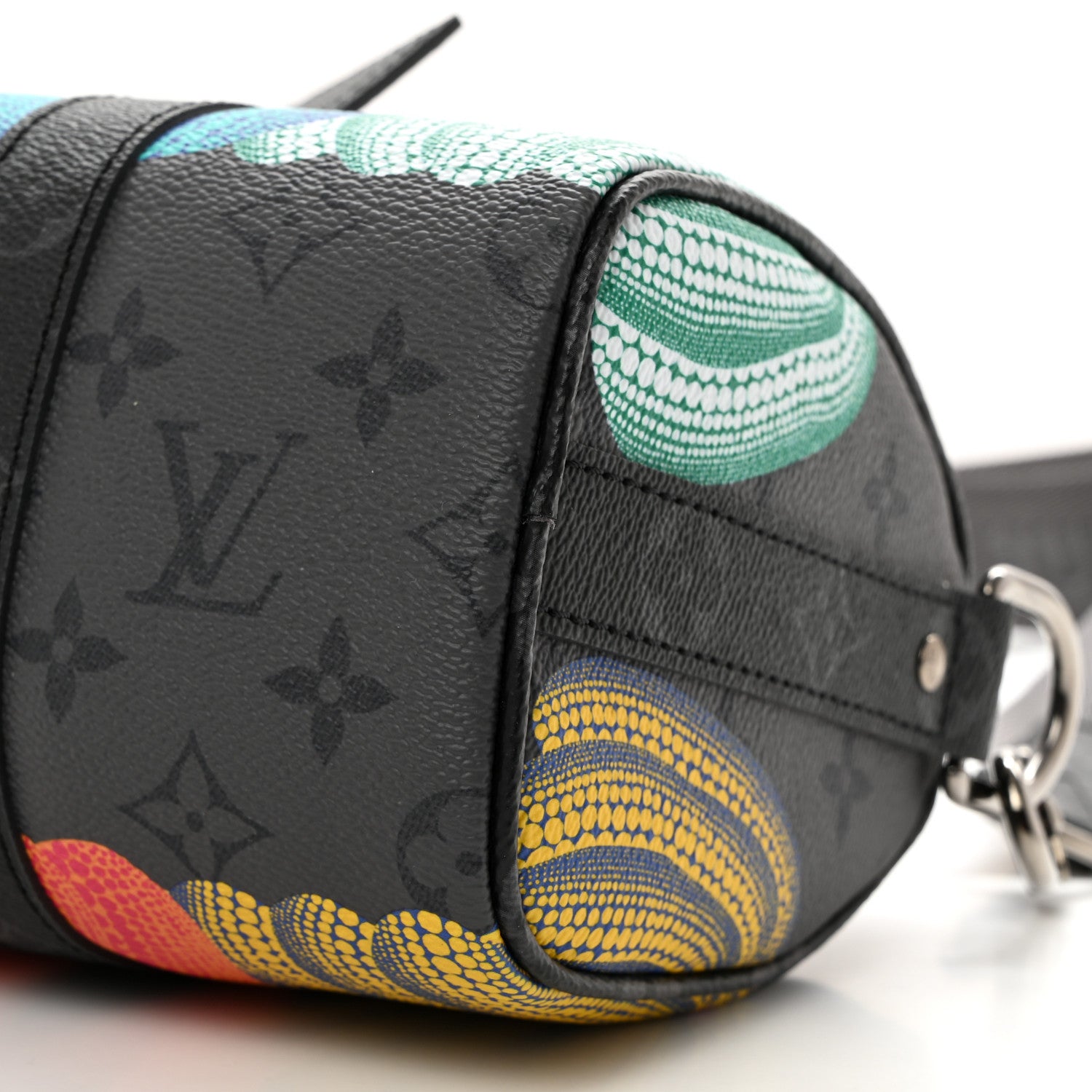 Louis Vuitton LV X YK Monogram Eclipse Reverse Pumpkin Keepall Bandouliere 25 Multicolor 9 of 9