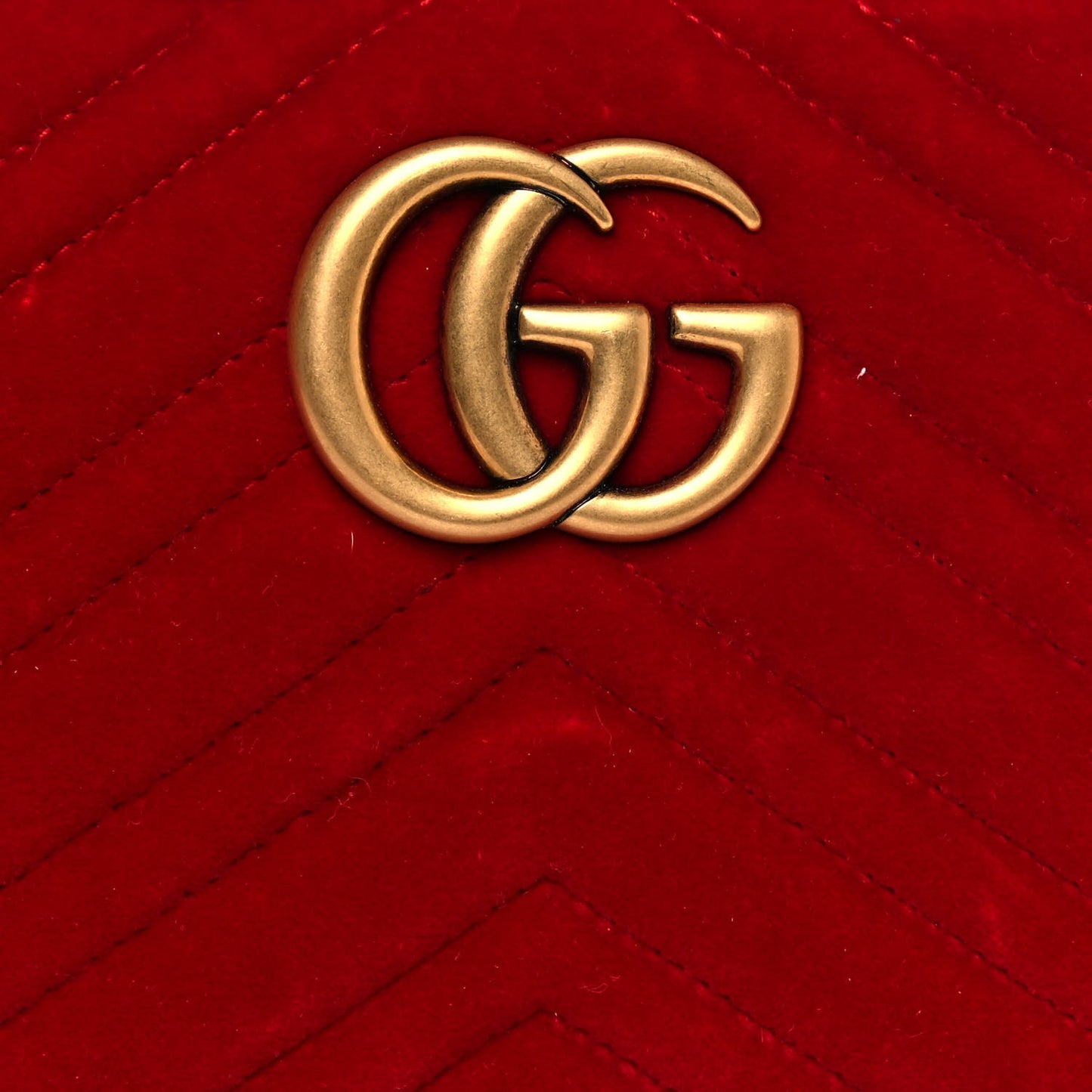 Velvet Matelasse Small GG Marmont Chain Shoulder Bag Hibiscus Red