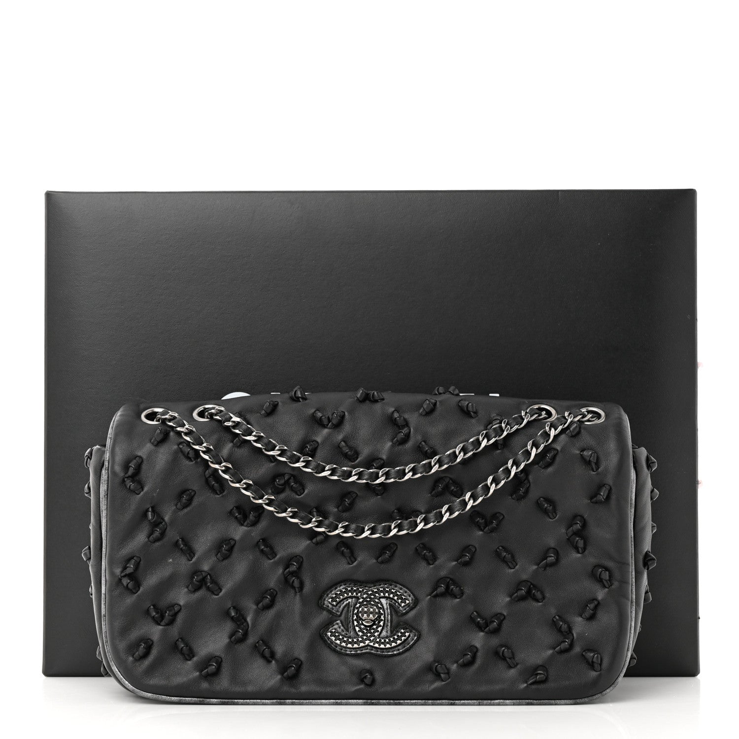 Chanel Lambskin Chic Knot Flap Black 13 of 13