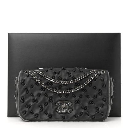 Chanel Lambskin Chic Knot Flap Black 13 of 13