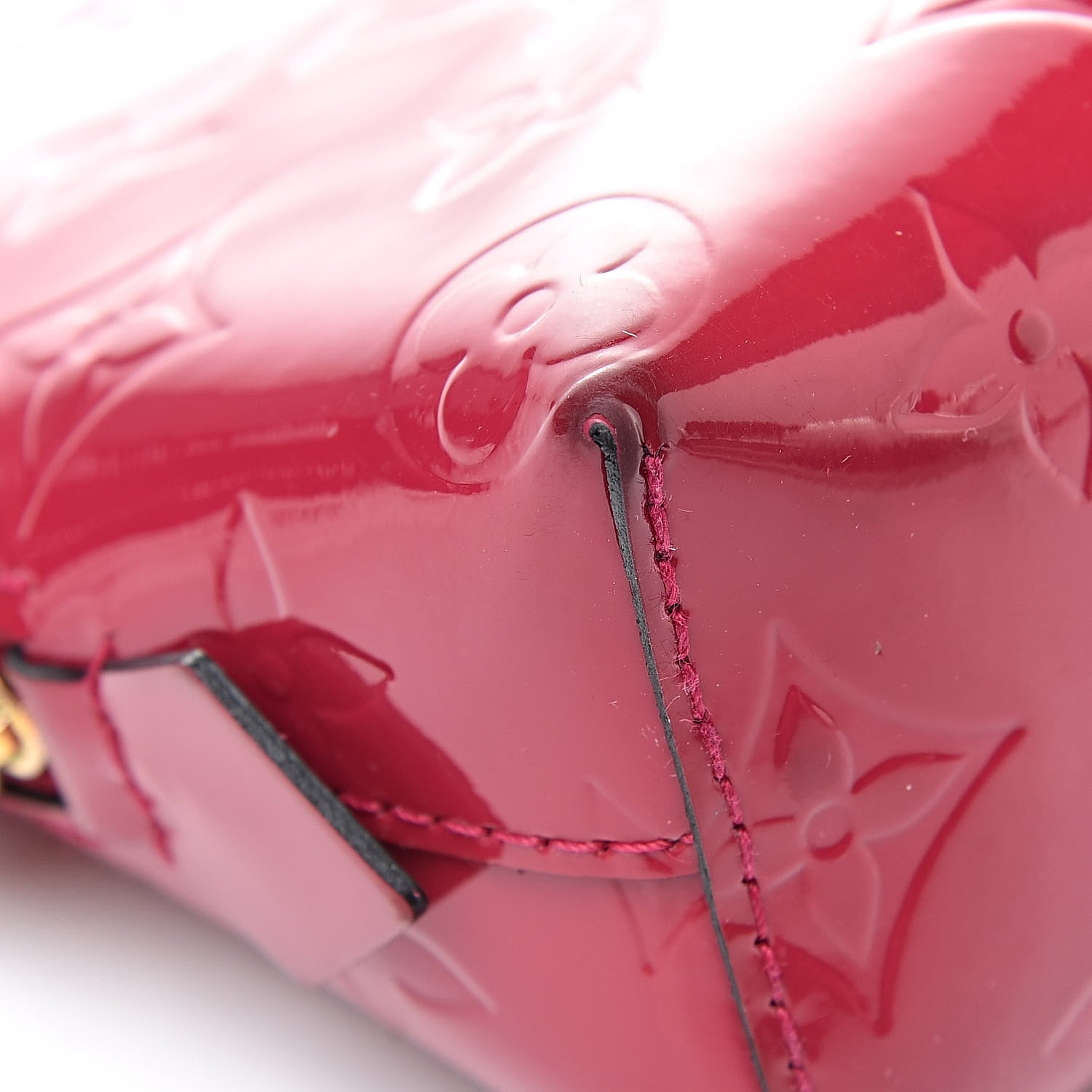 Louis Vuitton Vernis Cosmetic Pouch Rose Indien 10 of 14