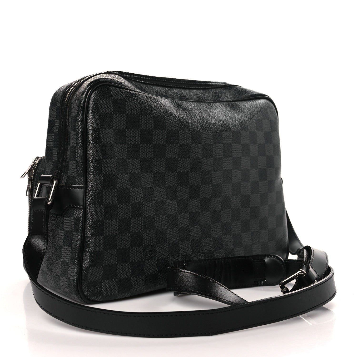 Louis Vuitton Damier Graphite Ieoh Messenger Bag 3 of 9