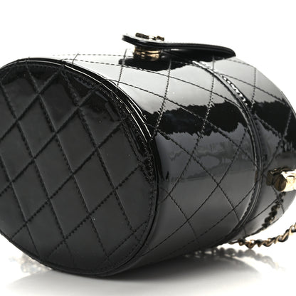 Chanel Patent Quilted Round Clutch With Chain Black 10 of 10