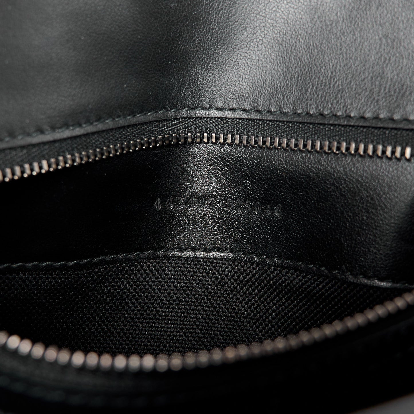 Calfskin Matelasse Monochrome Small GG Marmont Shoulder Bag Black