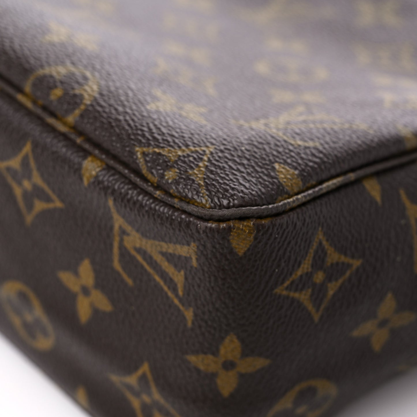 Monogram Trousse Toilette 28