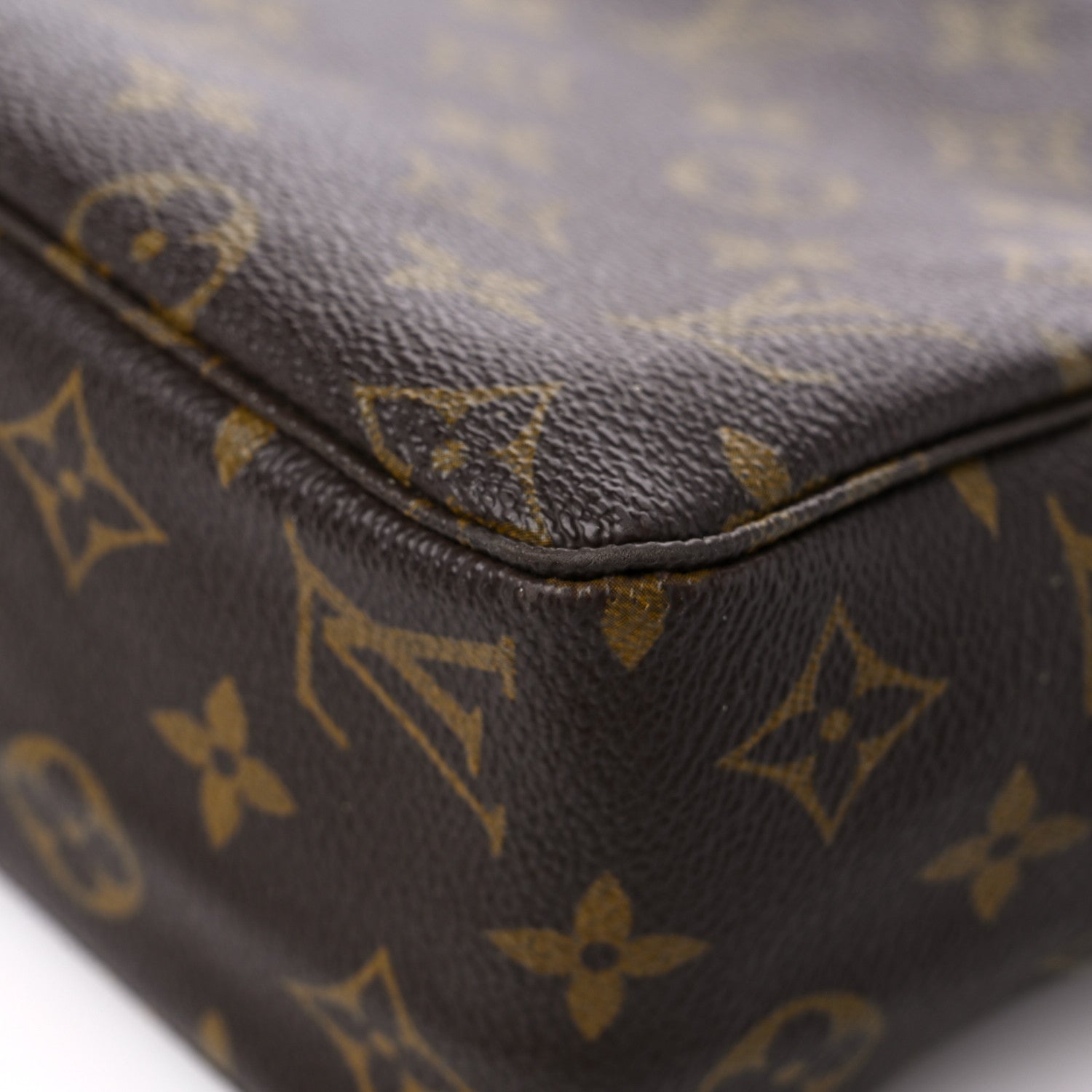 Louis Vuitton Monogram Trousse Toilette 28 8 of 13