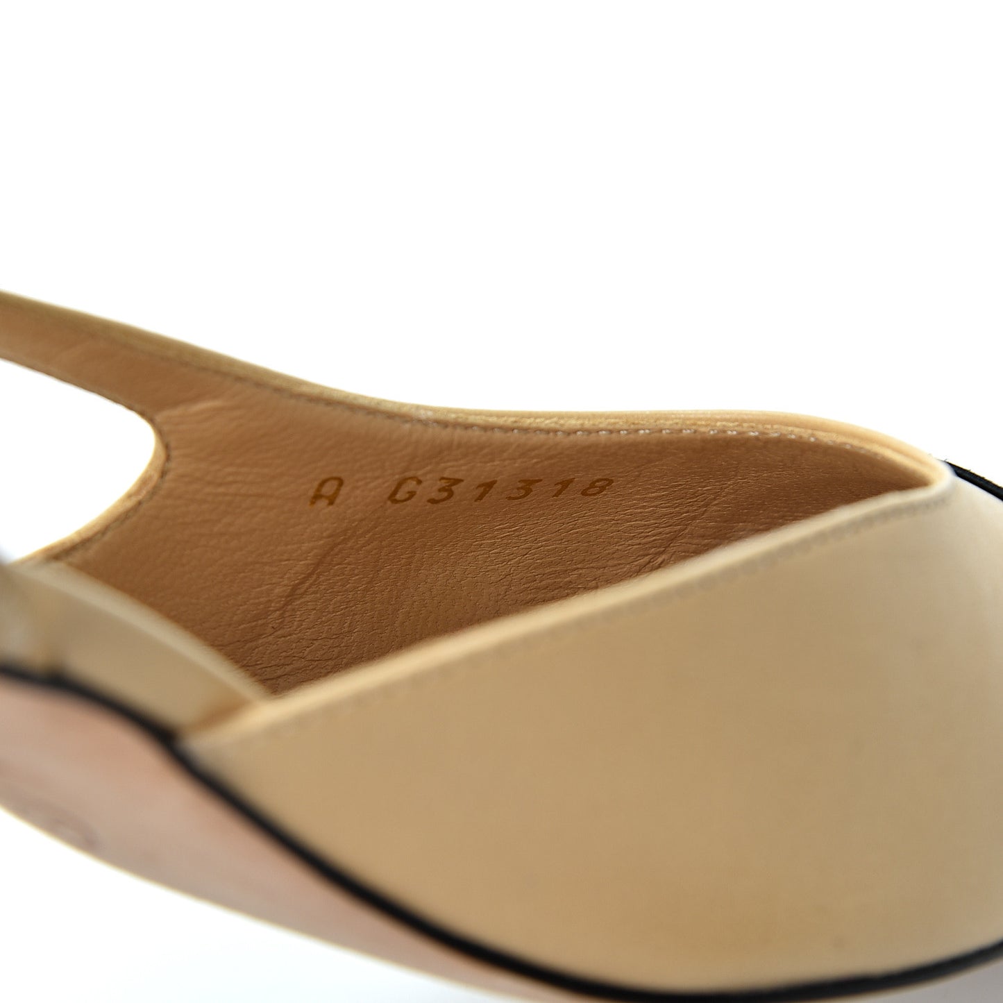 Goatskin Grosgrain Cap Toe CC Slingback Pumps 37 Beige Black