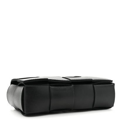 Bottega Veneta Nappa Maxi Intreccio The Belt Cassette Bag Black 4 of 8