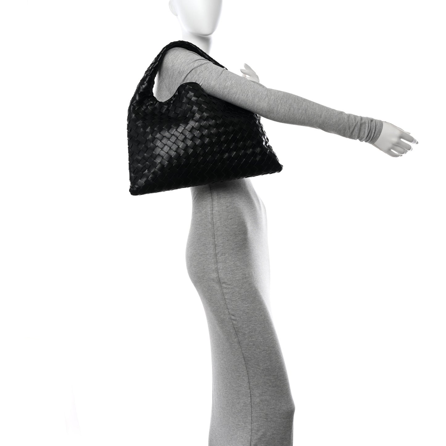 Calfskin Intrecciato Small Hop Black