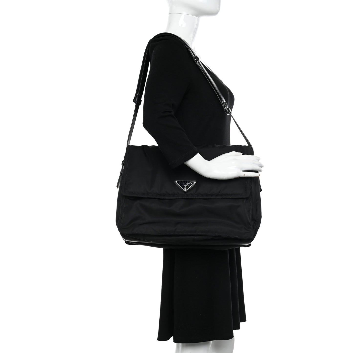 Re-Nylon Vitello Padded Large Flap Shoulder Bag Black