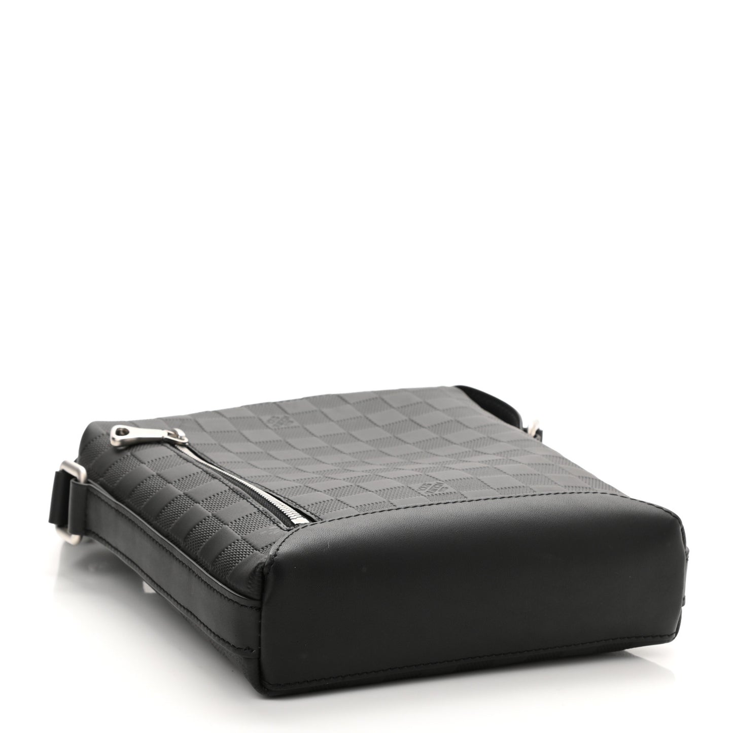Damier Infini Discovery Messenger BB Onyx