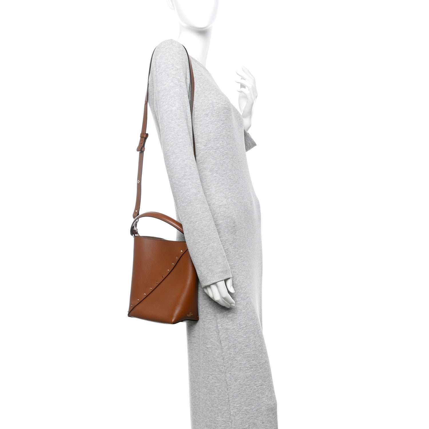Valentino Garavani Calfskin Rockstud Wispy Bucket Bag Tobacco